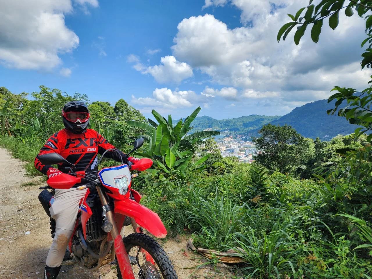 Enduro in Phuket | Denz Coworking Cafe Phuket