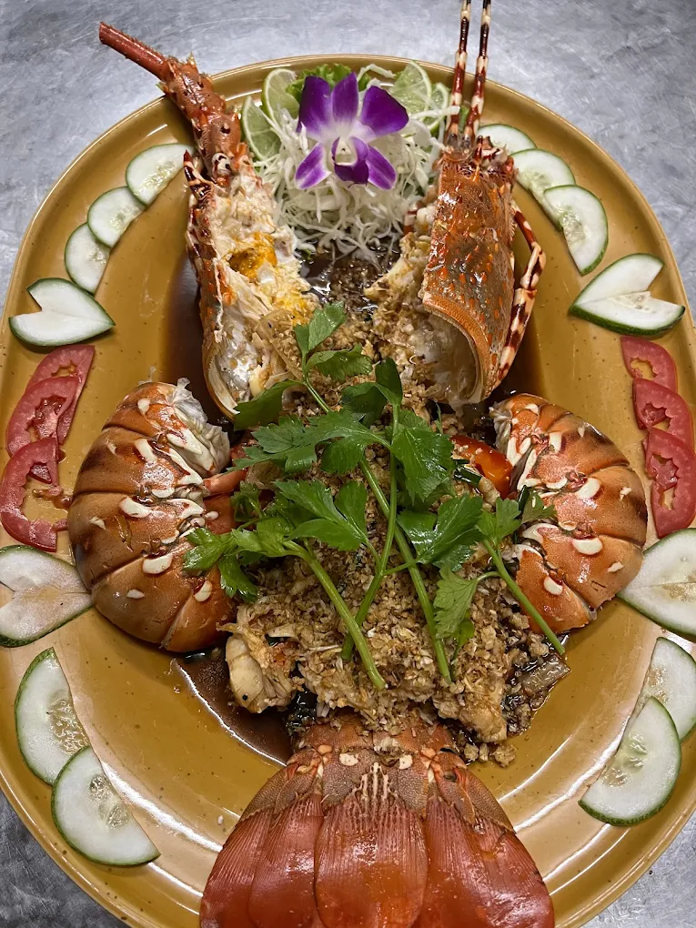 Kwong Shop Seafood | Denz Coworking Phuket
